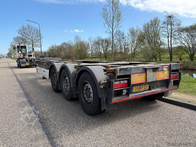 Container transport Reistreyler 3AFCRT08 Multichassis / Extendable / SAF Axles ...
