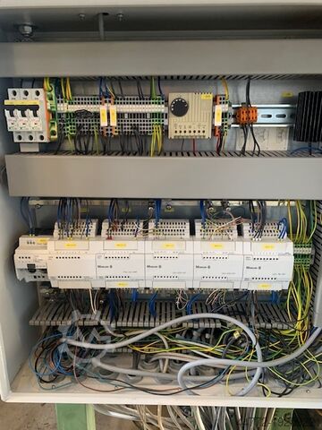 Doppelsäumer und Nachschnittkreissäge EWD DK 90 - 1000 / RET / KB / ASV