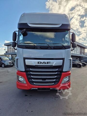 Standaard trekker DAF XF 450 FT SUPER SPACE CAB