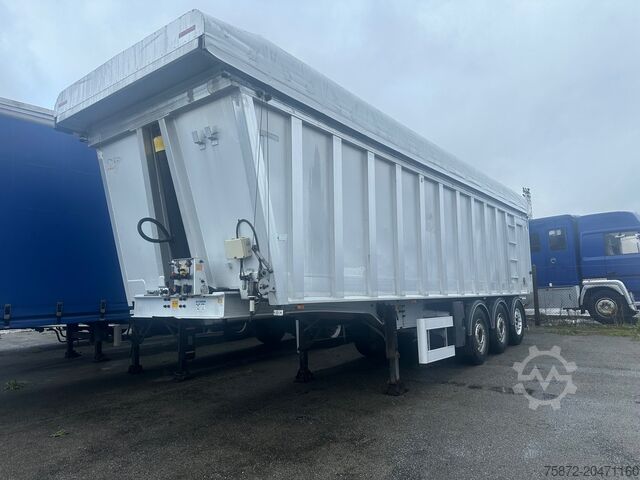 Tippsemitrailer Benalu CEREALERA 47M3 EJES MERCEDES TOLDO