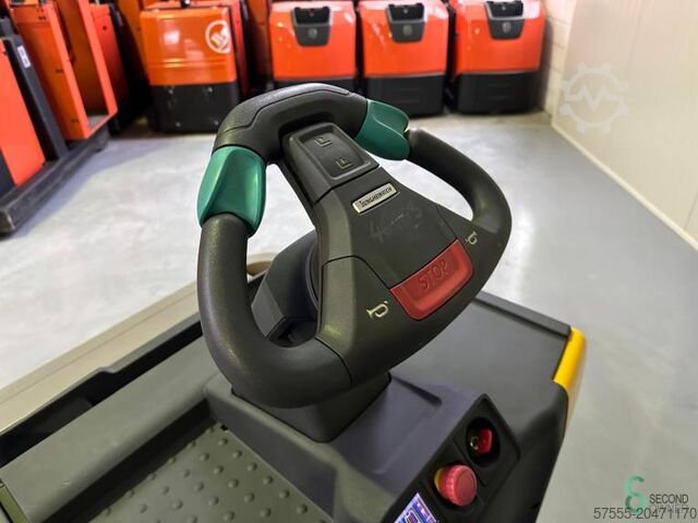 Gaffeltruck Jungheinrich ECG214