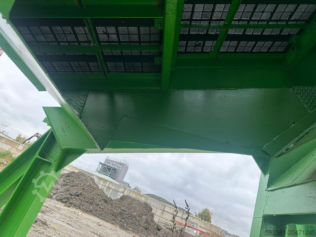 Vibrerande sikt med tre funktioner