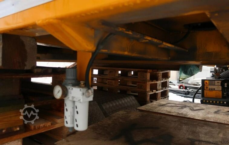 Vuilniswagenopbouw Kaoussis CRV2000 Steco - NEW!