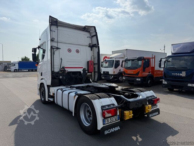 Standaard trekker SCANIA R 450
