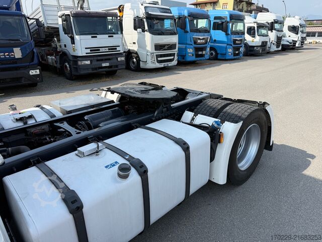 Standaard trekker SCANIA R 450