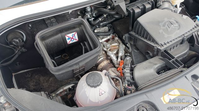 Távolsági autóbusz MERCEDES-BENZ Sprinter 519 CDI Mengerler 24 Sitze Euro 6