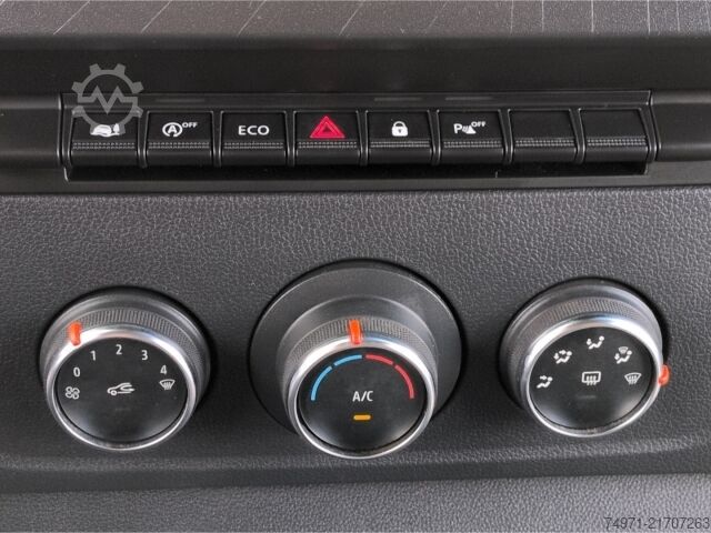 Dobozos furgon Renault Master Kasten L3H2 3,5t 2.3D*AHK Tempo PDC Klima