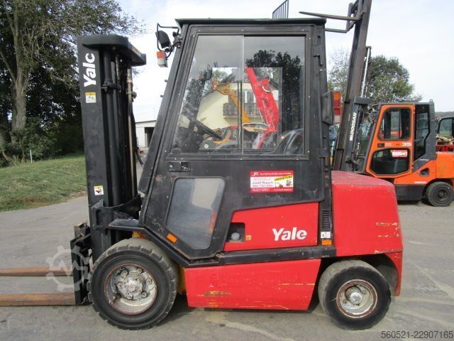 Diesel vorkheftruck Yale GDP30TF - Seitenschieber + Triplex-FH 4,95m