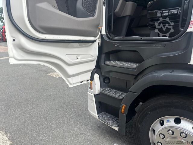 Gevaarlijke stoffen vrachtwagen SCANIA R450 Euro6D Retarder ACC ADR EXII / EXIII PTO