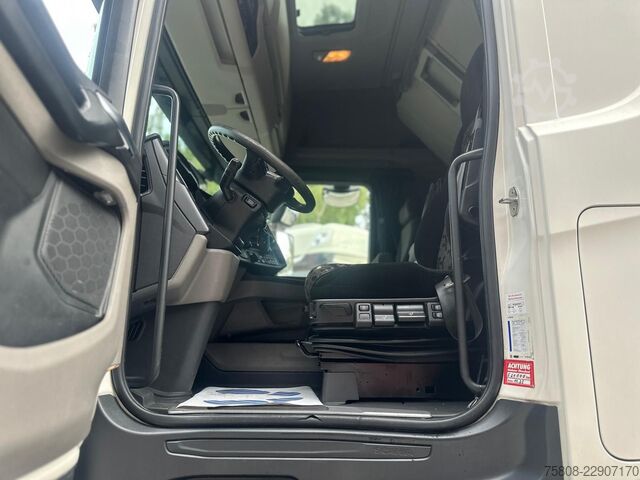 Gevaarlijke stoffen vrachtwagen SCANIA R450 Euro6D Retarder ACC ADR EXII / EXIII PTO