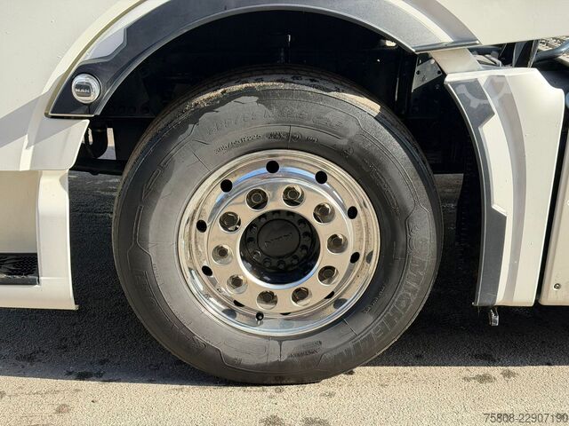 Τυπική μονάδα τράκτορα MAN TGX 18.510 XXL Intarder 2 Tanks ACC LGS Alcoa