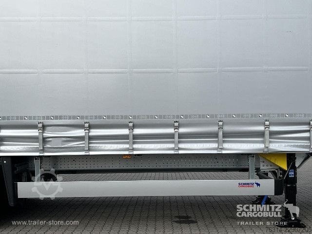 Ανοιχτό ημιρυμουλκούμενο με μουσαμά Schmitz Cargobull Curtainsider Mega Getränke