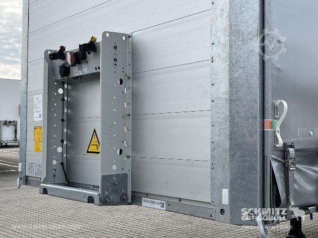 Ανοιχτό ημιρυμουλκούμενο με μουσαμά Schmitz Cargobull Curtainsider Mega Getränke