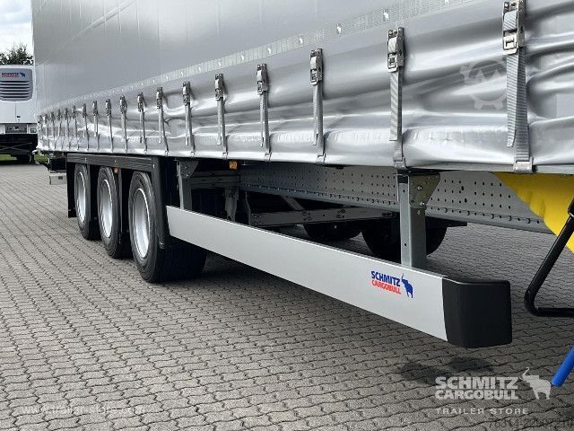 Ανοιχτό ημιρυμουλκούμενο με μουσαμά Schmitz Cargobull Curtainsider Mega Getränke