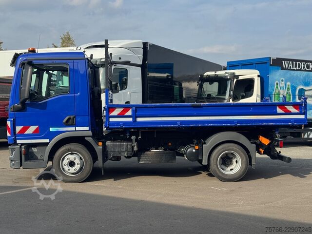 Carrinha basculante trilateral MAN TGL 8.220 / 2 x AHK / KAMERA / NAVI