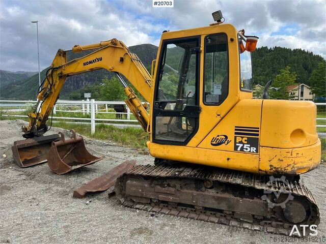 Raupenbagger Komatsu pc75 excavator w/ Hydraulic sanding bucket, cleani