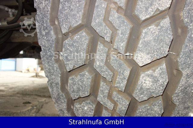 Autokran LIEBHERR LTL 1030