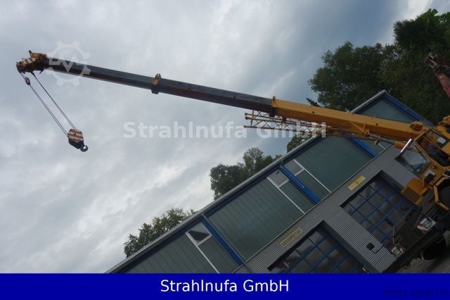 Autokran LIEBHERR LTL 1030