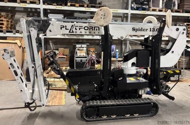 Crawler hoogwerker Platform Basket PB 13.65