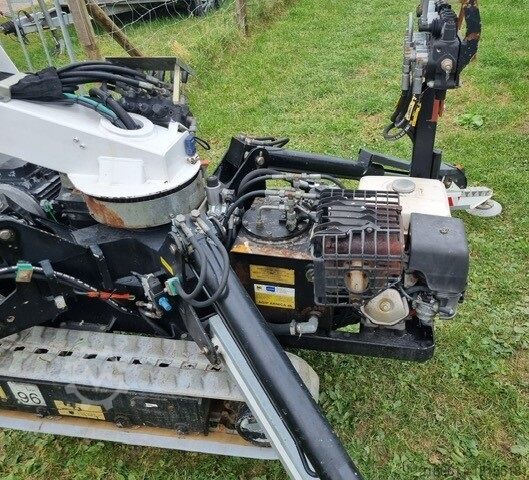 Crawler work platform oil & Steel Octopussy 14.12