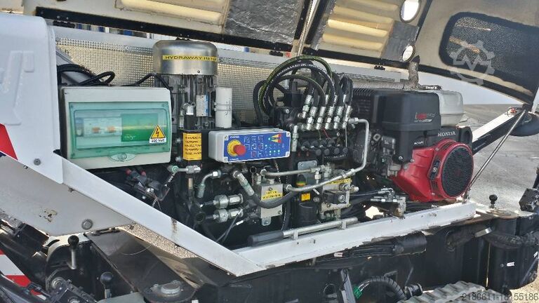Crawler work platform Oil & Steel EVO 1800