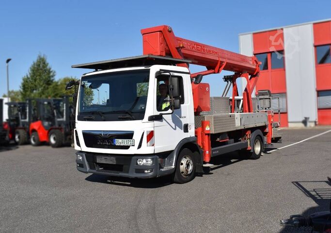 Radna platforma montirana na kamionu Ruthmann T300.3 (TÜV und UVV neu!)
