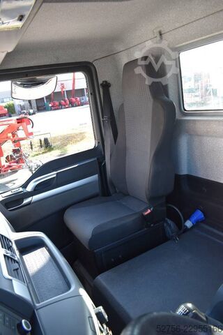 Radna platforma montirana na kamionu Ruthmann T300.3 (TÜV und UVV neu!)