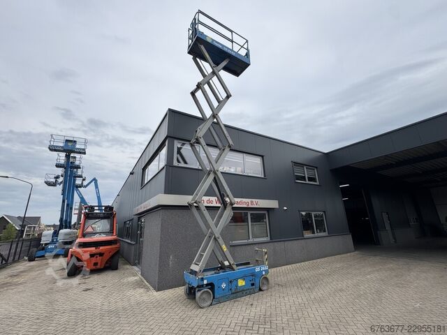 Genie GS - 2632 makaze podizna platforma / radna platforma / makazasta dizalica 10 m radne visine, e GENIE GS - 2632  SchaarHoogwerker / Arbeitsbuhne / Scicc