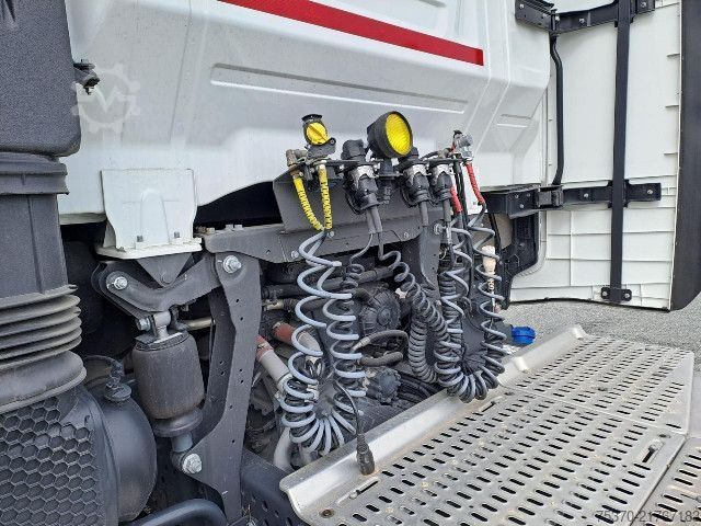 Tractora standard IVECO S-WAY AS440S53T/P