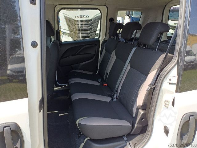 Minibus Fiat DOBLO 5 POSTI