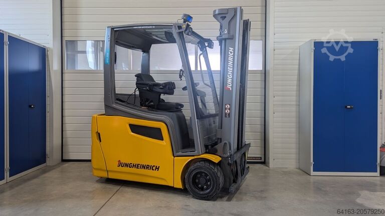 Elektrische vorkheftruck 3 wielen Jungheinrich EFG 220 G-470DZ
