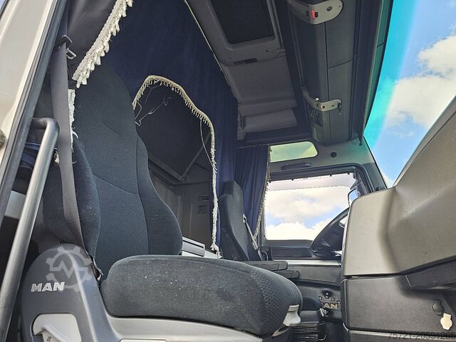 Sistema BDF M.A.N. 26.440 TGX XXL 6X2-4 STEER AXLE