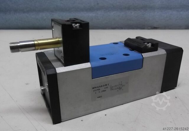 Magnetický ventil Festo MFH-5/2-D-2-FR C