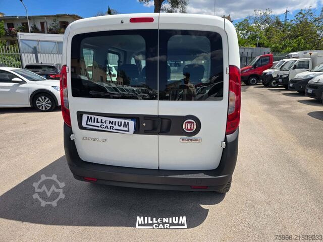 κλειστό βαν FIAT DOBLÒ 5 POSTI AUTOCARRO 2021