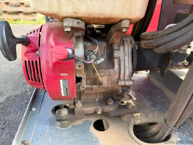 Hinowa kendinden yüklemeli damperli kamyon Hinowa HS 850/F