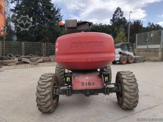 Platformă de lucru telescopică articulată Manitou 160ATJ
