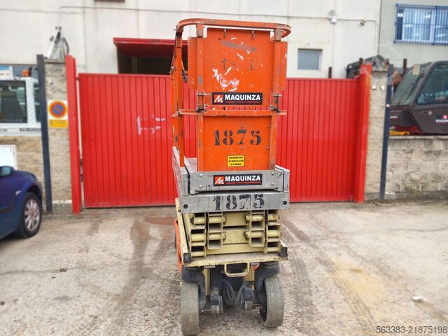 Ascensor cu foarfecă JLG 2030ES