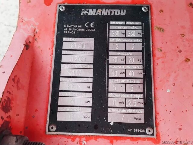 Platformă de lucru telescopică articulată Manitou 180ATJ