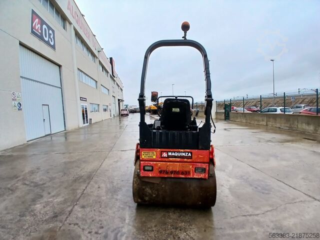 Váleček BOMAG BW120AD4