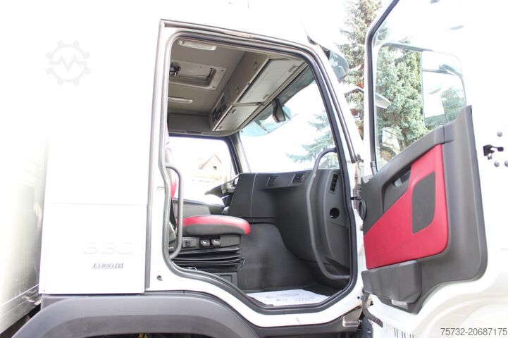 Sandučar kamion Volvo FM 330 E6  Koffer 7,8m  Klima  LBW  Liftachse