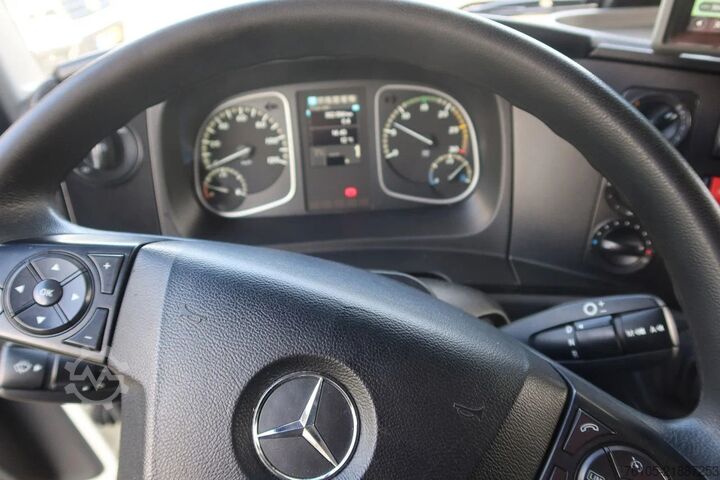 Koffer Mercedes-Benz Atego 1223 1223 L  Bak + Klep Bar 3000 KG