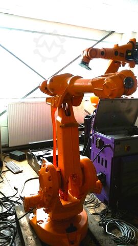 Robot industriel ABB Robotics IRB 2400/16 S4C M98