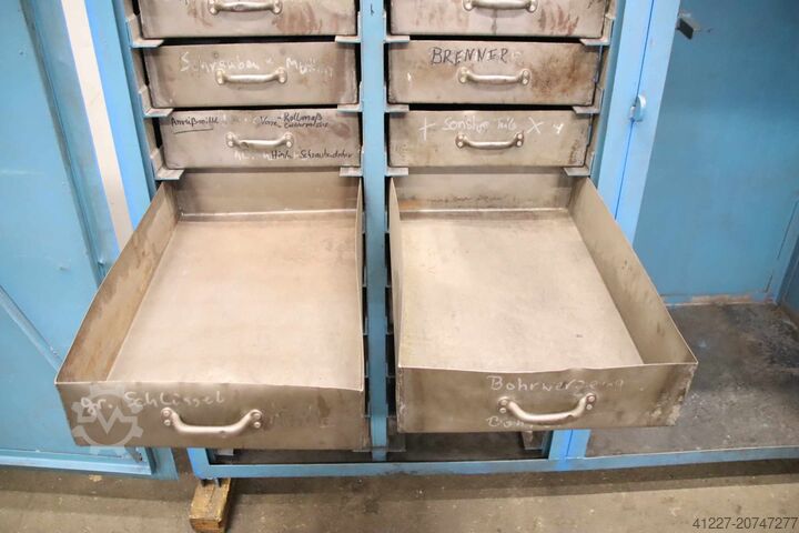 Tool cabinet, drawer cabinet unbekannt 2050/780/H2190 mm