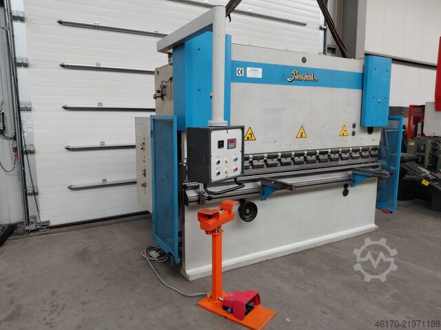 Abkant pres Baykal APH 3110/180