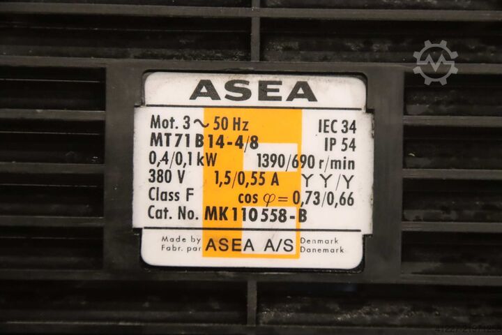 Elektromotor 0,4/0,1 kW 1390/690 t/min ASEA MT71 B14-4/8