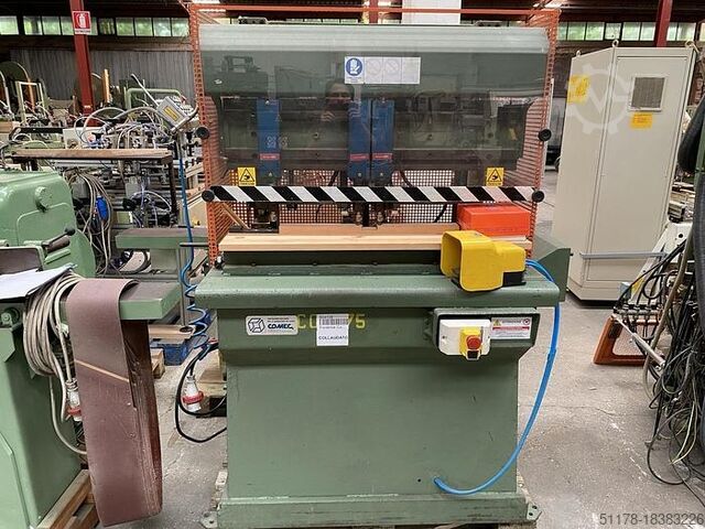 Comec Verticale boormachine met 3 spindels Comec