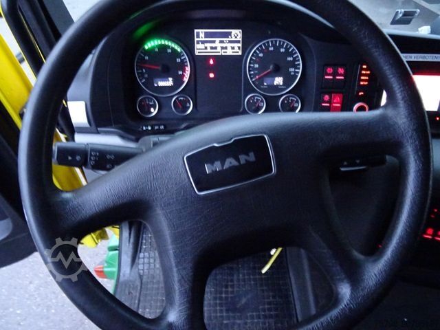 Italos szállító jármű MAN 8.180 TGL*blatt/luft*Diff*88 Tkm*Super Nutzlast!