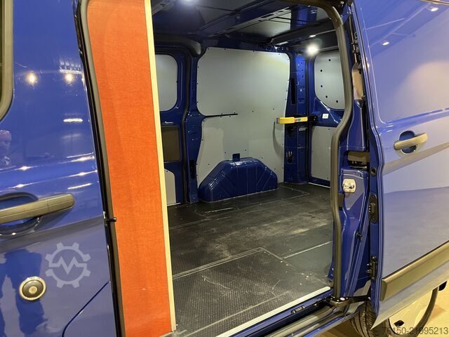 Panelová dodávka Ford Transit Custom 280 2.0 TDCI L1H1 Trend 130 PK A...