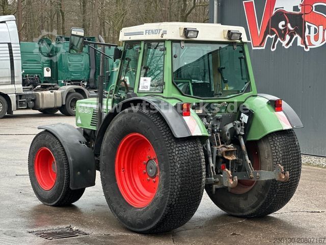 Traktor FENDT 250 SA 4x4 Fronthydraulik Rasenbereifung
