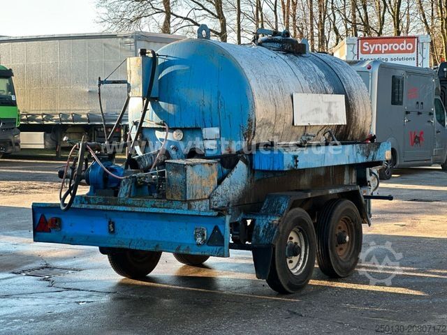 Tanker trailer Strassmayr Schäfer TS 3000 Asphalt Tankanhänger